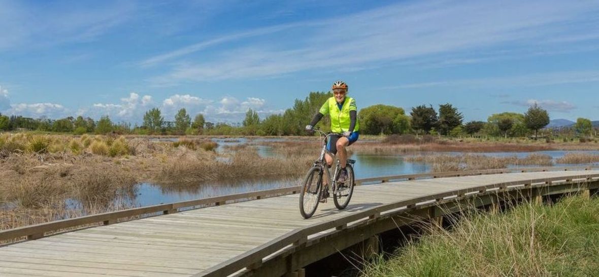 Cycle the relaxing paths of the Great Taste Trail Great Taste Trail South Island leisurely cycle tour