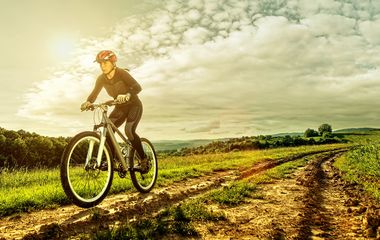 9 Best Women-Only Bicycle Tours