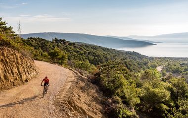 11 Best Coastal Bicycle Tours of Croatia 