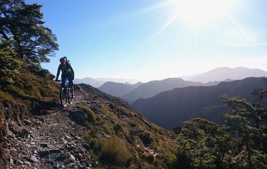 The Best Bicycle Tours of New Zealand: South Island