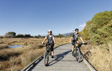 Summer Bike Touring Tips for Hot Days 