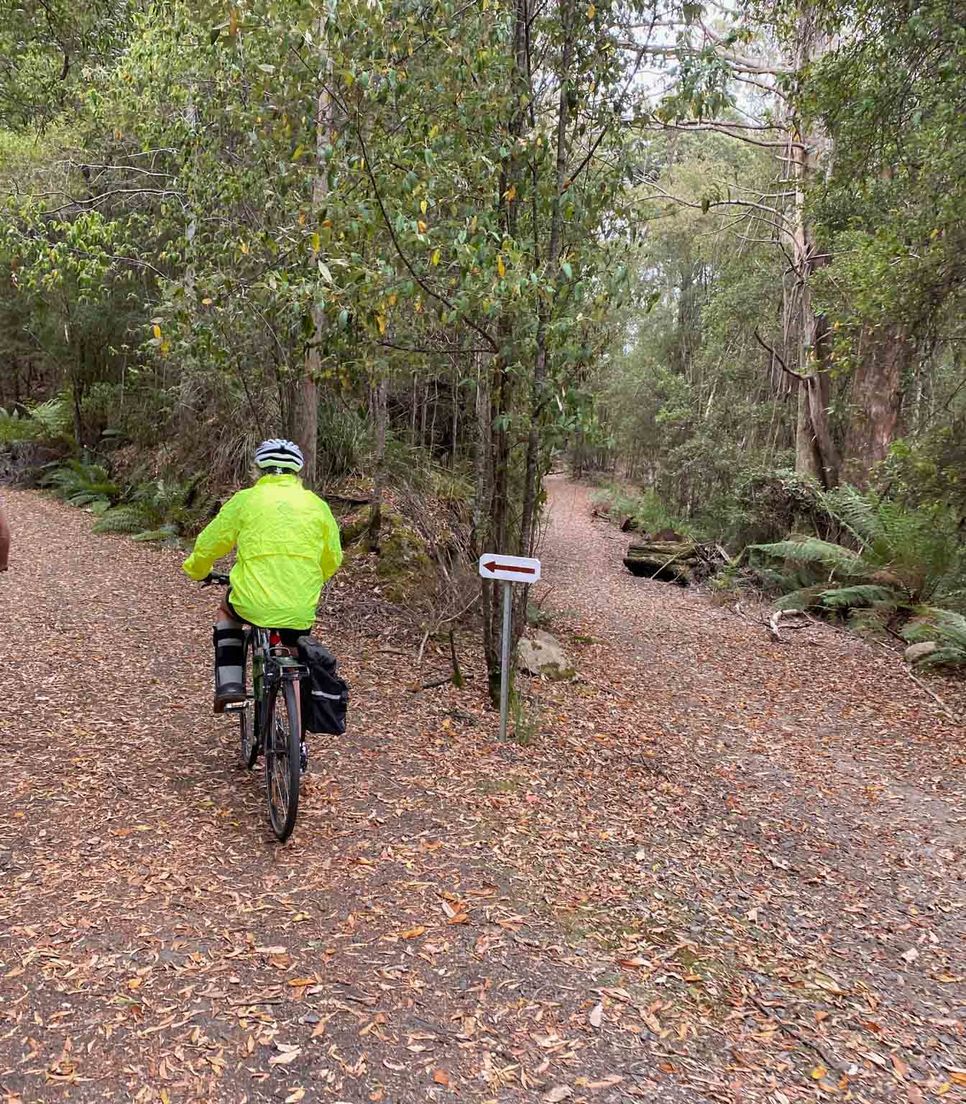 Set off on the right foot and discover this lovely rail trail route