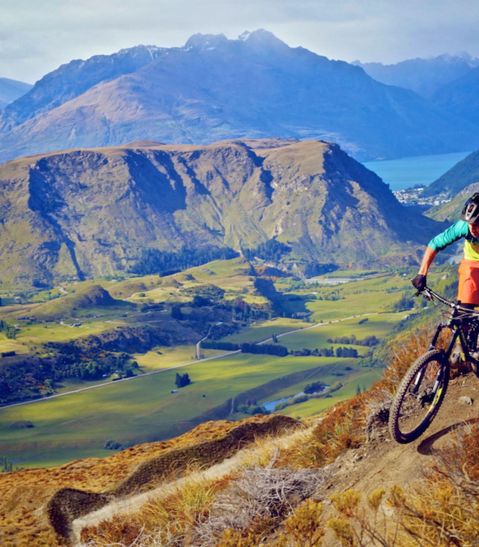 Epic singletrack takes you down the Crown Range