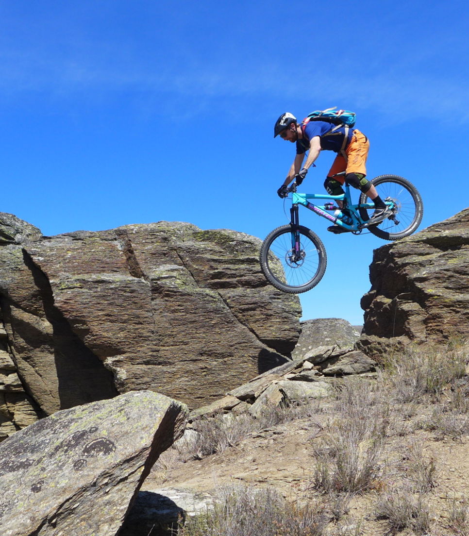 Gravity rides down Coronet Peak rock!