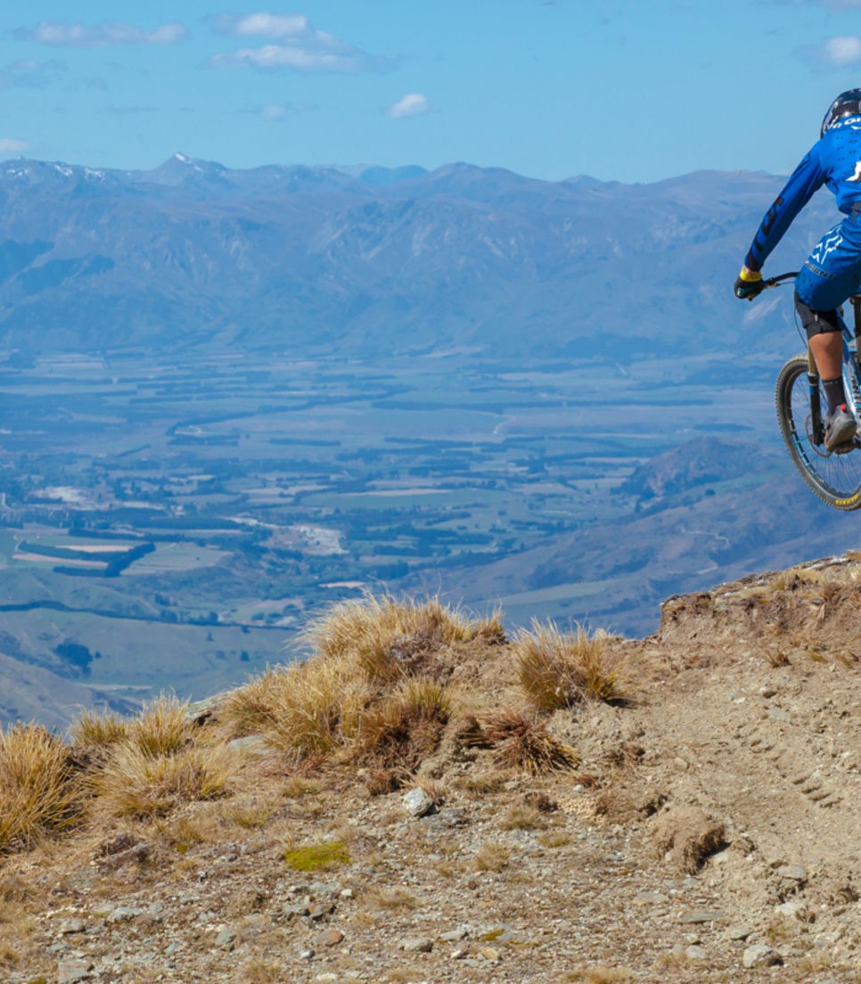 Try some fast trails at Queenstown Bike Park