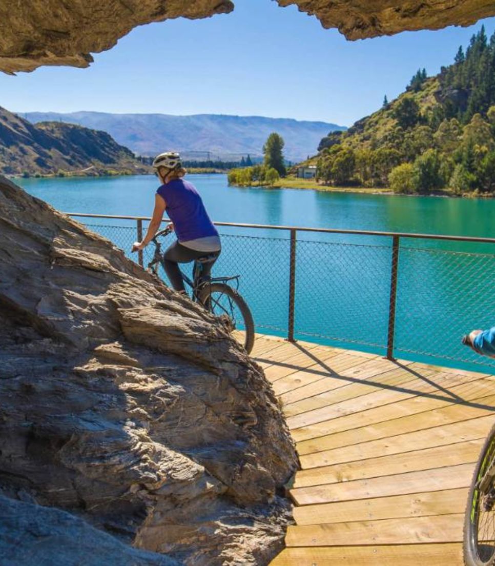 Bike tour the Lake Dunstan Trail and others in this wonderful part of the country