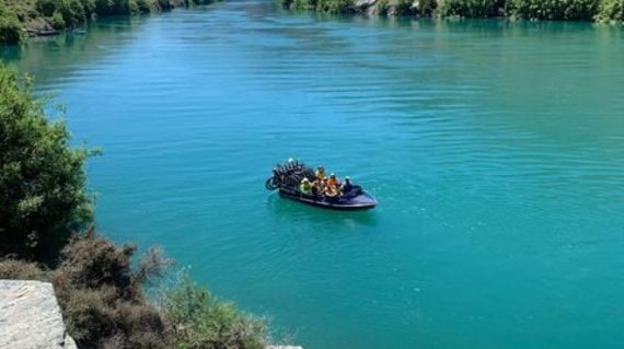 Jump on a jet boat on day 2 and take an unforgettable ride up the gorge