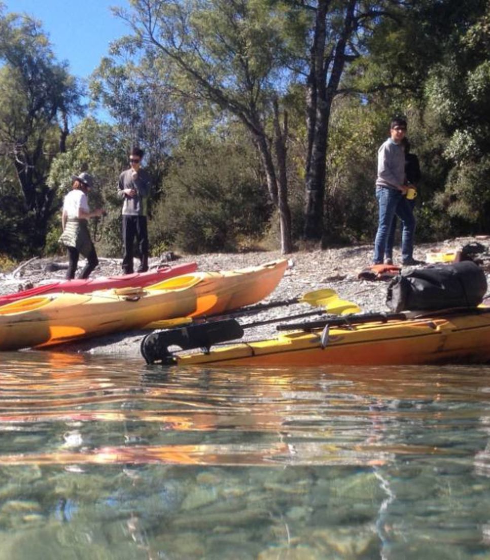 Start the tour on a high note and kayak the shimmering waters of Laka Wakatipu on your first day