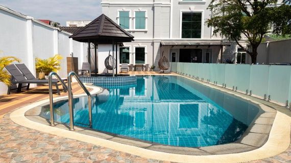 Start the trip in comfortable accommodations with a lovely pool