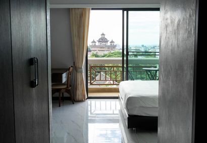 Urbanite Hotel