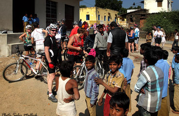 Cyclists and locals 