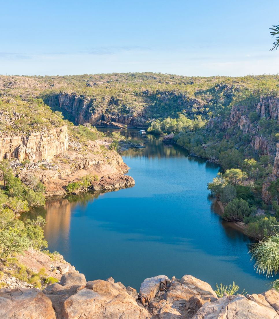 Enjoy Nitmiluk gorge from above and on the water