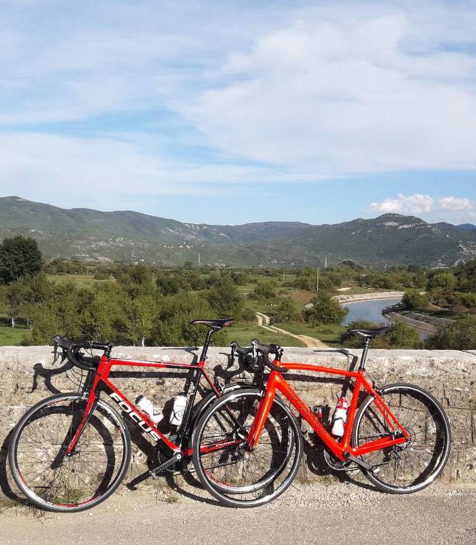 Hop on your bike and head to the Adriatic for a memorable cycle tour