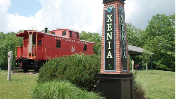 Stop for lunch on day 3 in characterful Xenia