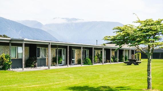 Nestled among the mountains, rivers, beaches, and rainforest of the South Westland World Heritage Area, Heartland Hotel Haast is the perfect stop for adventurers