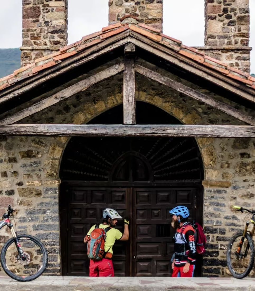 Be surprised every day with new scenery, culture finds and exceptional riding