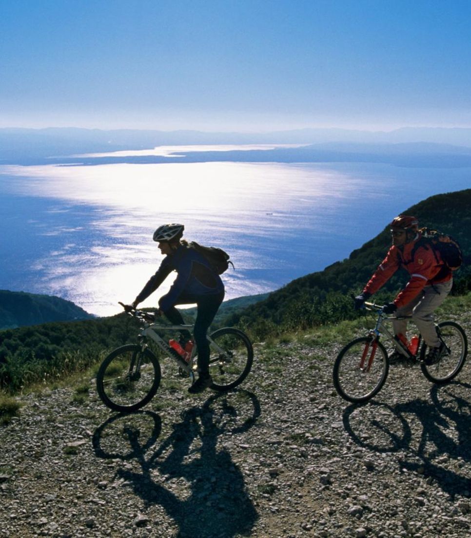 Have your healthy dose of the warm sun and fresh sea air