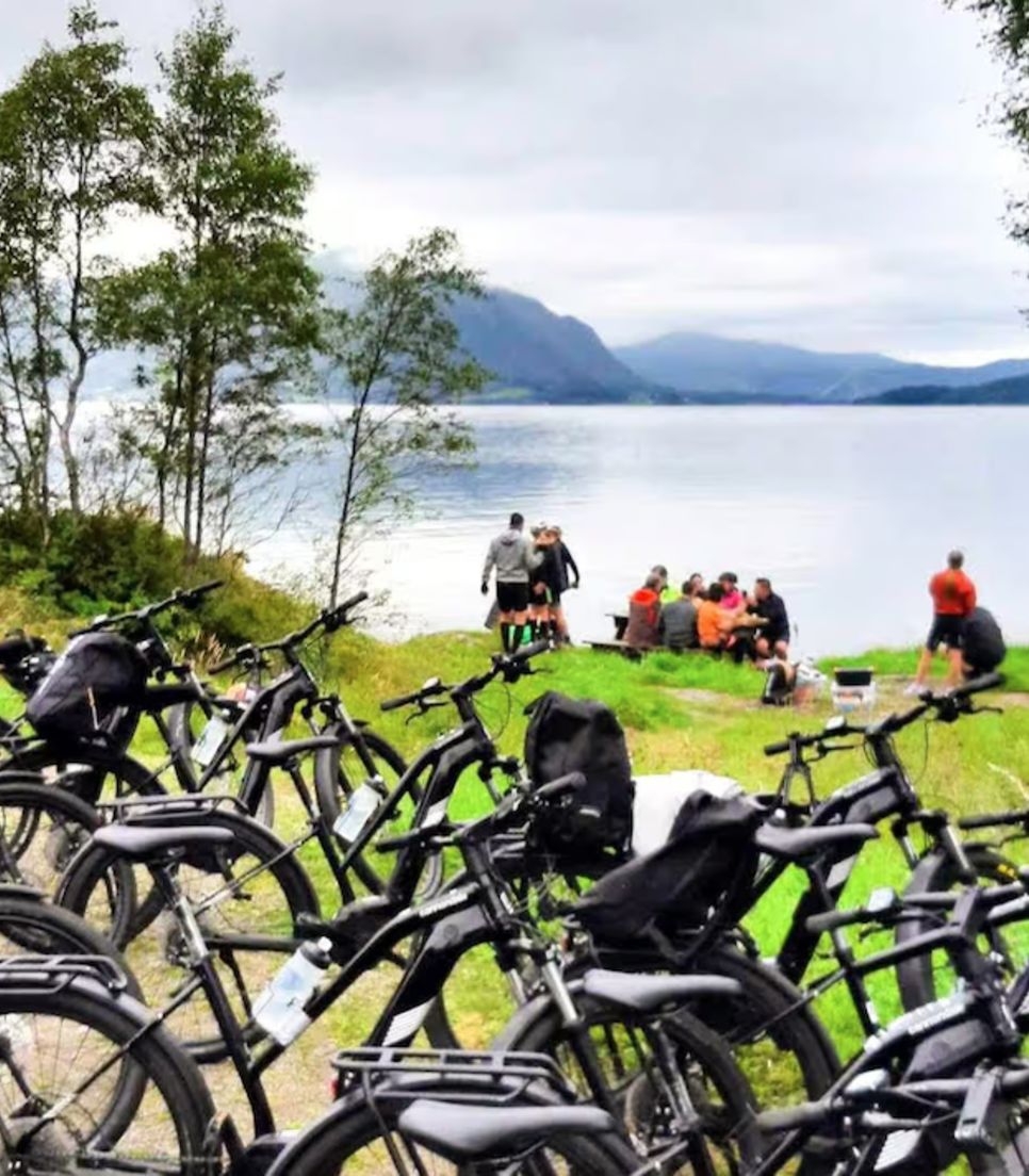 Spend time exploring Norway both on and off the e-bikes