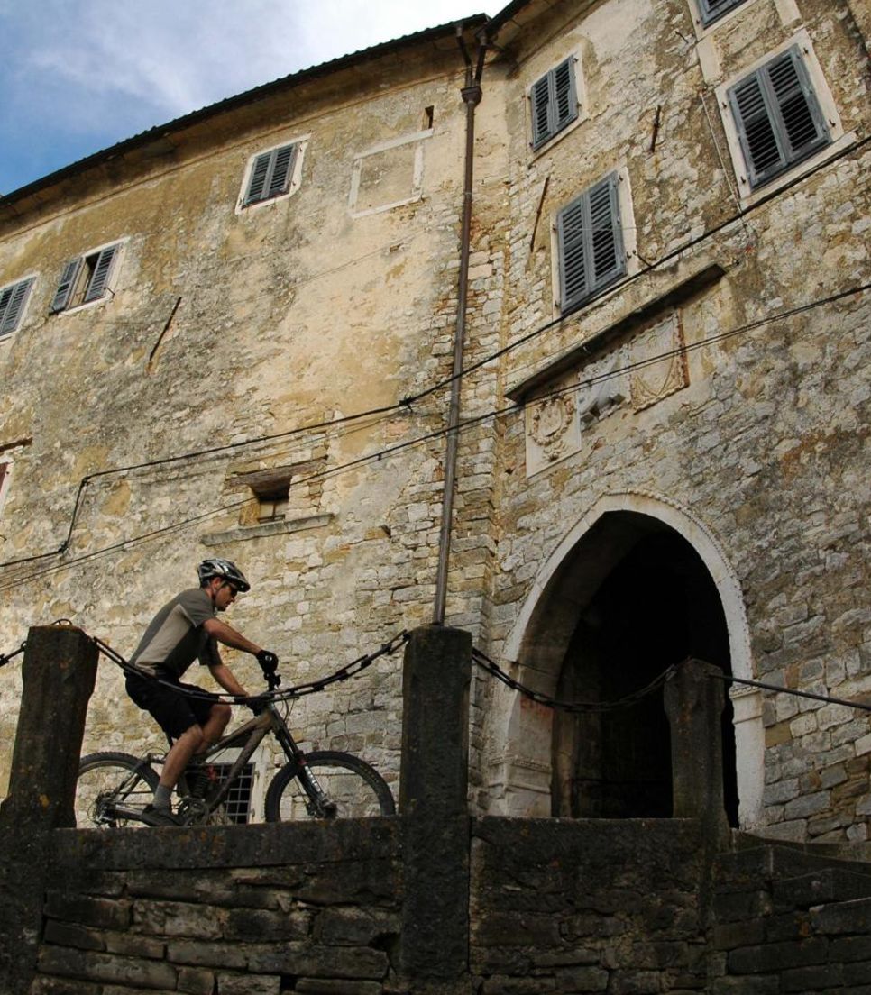 Ponder how Croatians lived centuries ago as you cycle through historic buildings
