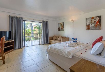 Blue Star Dive Resort