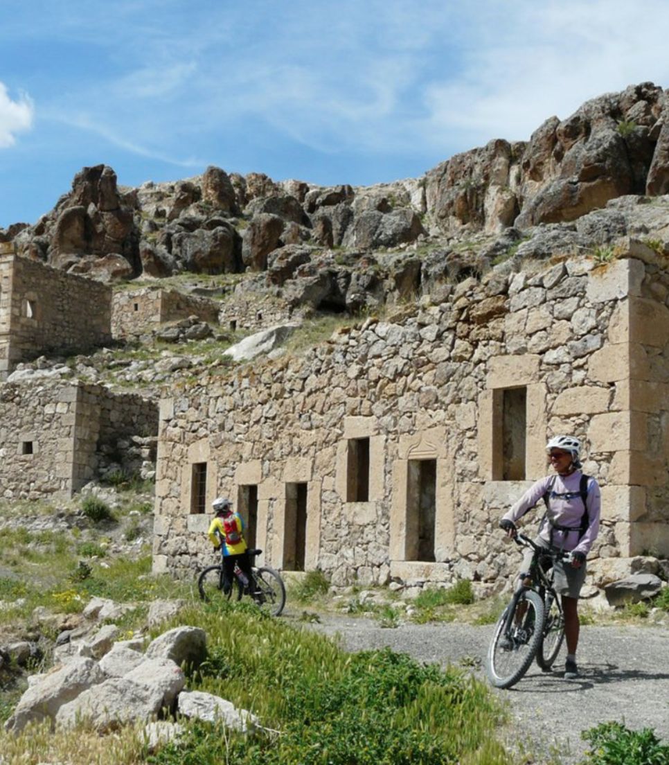 Explore Turkey's treasures by bike