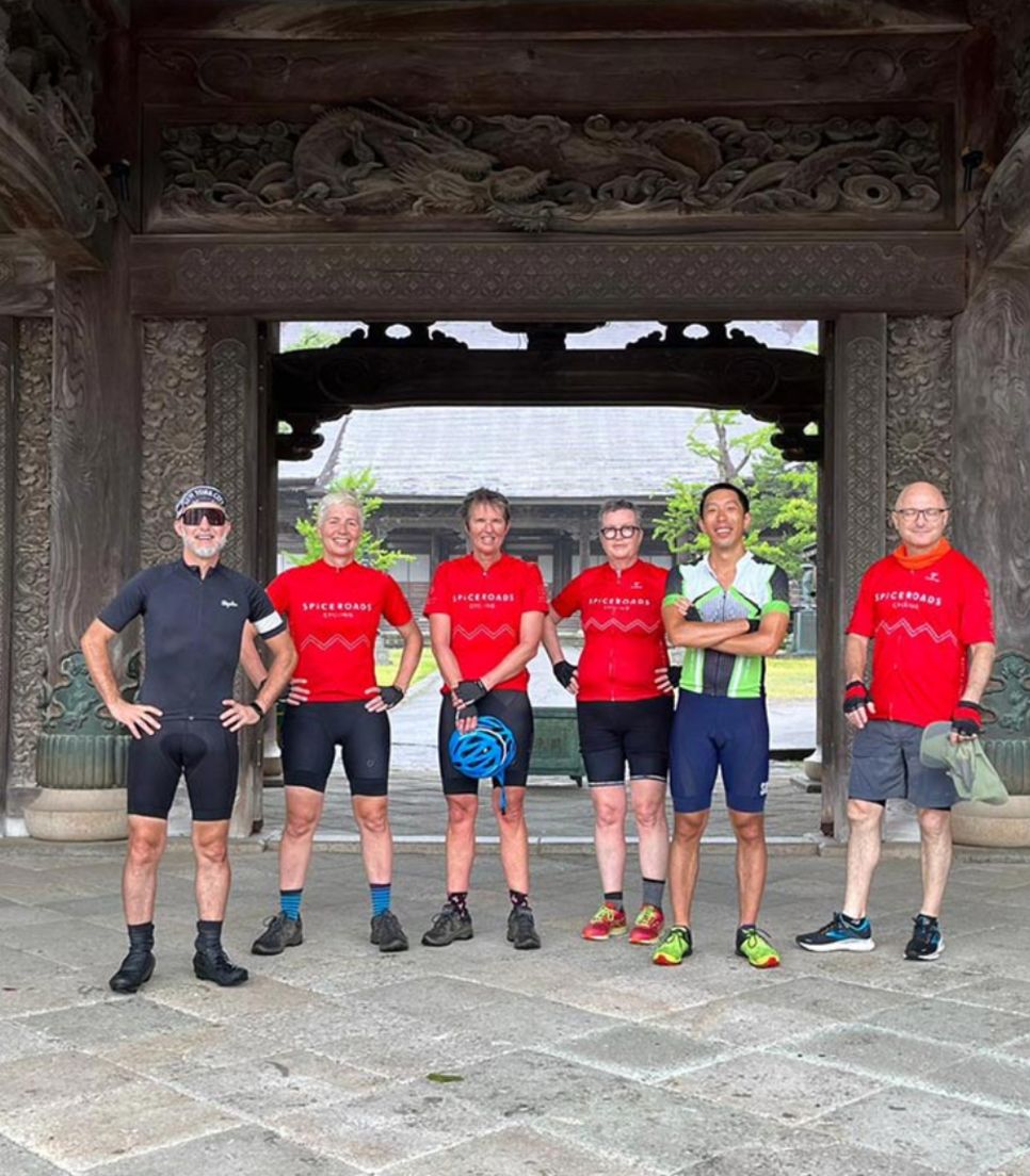 Participate in an organised, friendly cycle holiday
