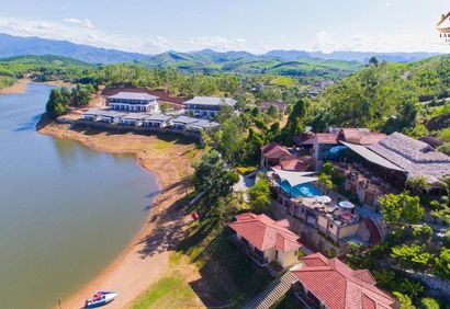 Phong Nha Lake House Resort