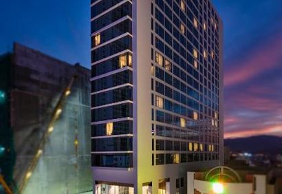 Libra Hotel 