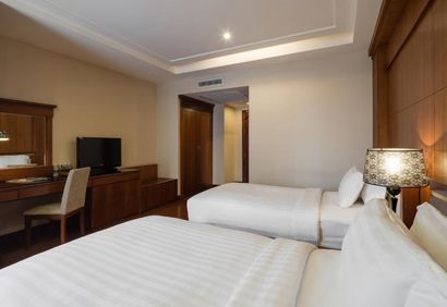 Nhat Ha L'Opera Hotel