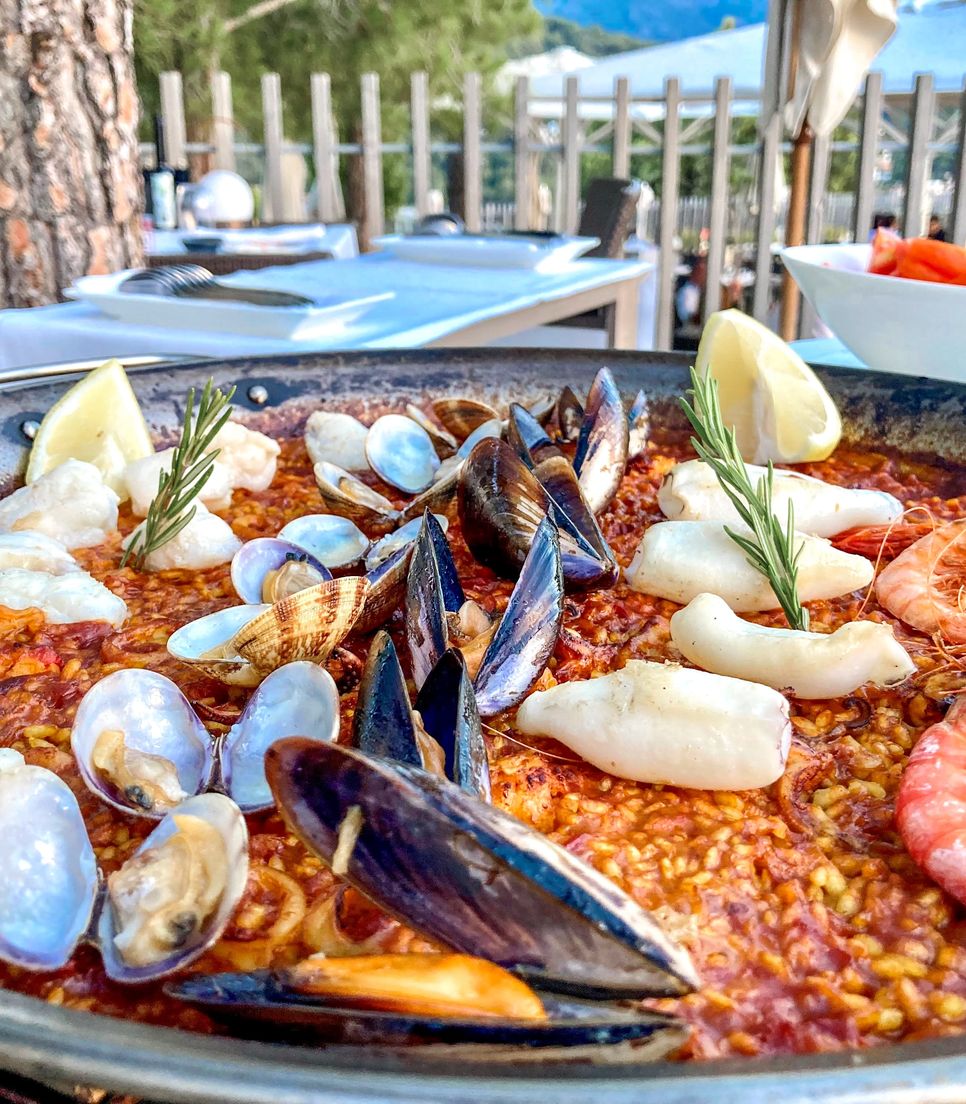 Enjoy the culinary treasures of the region