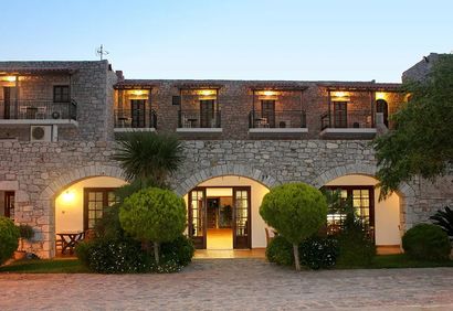 Kastro Maini Hotel 