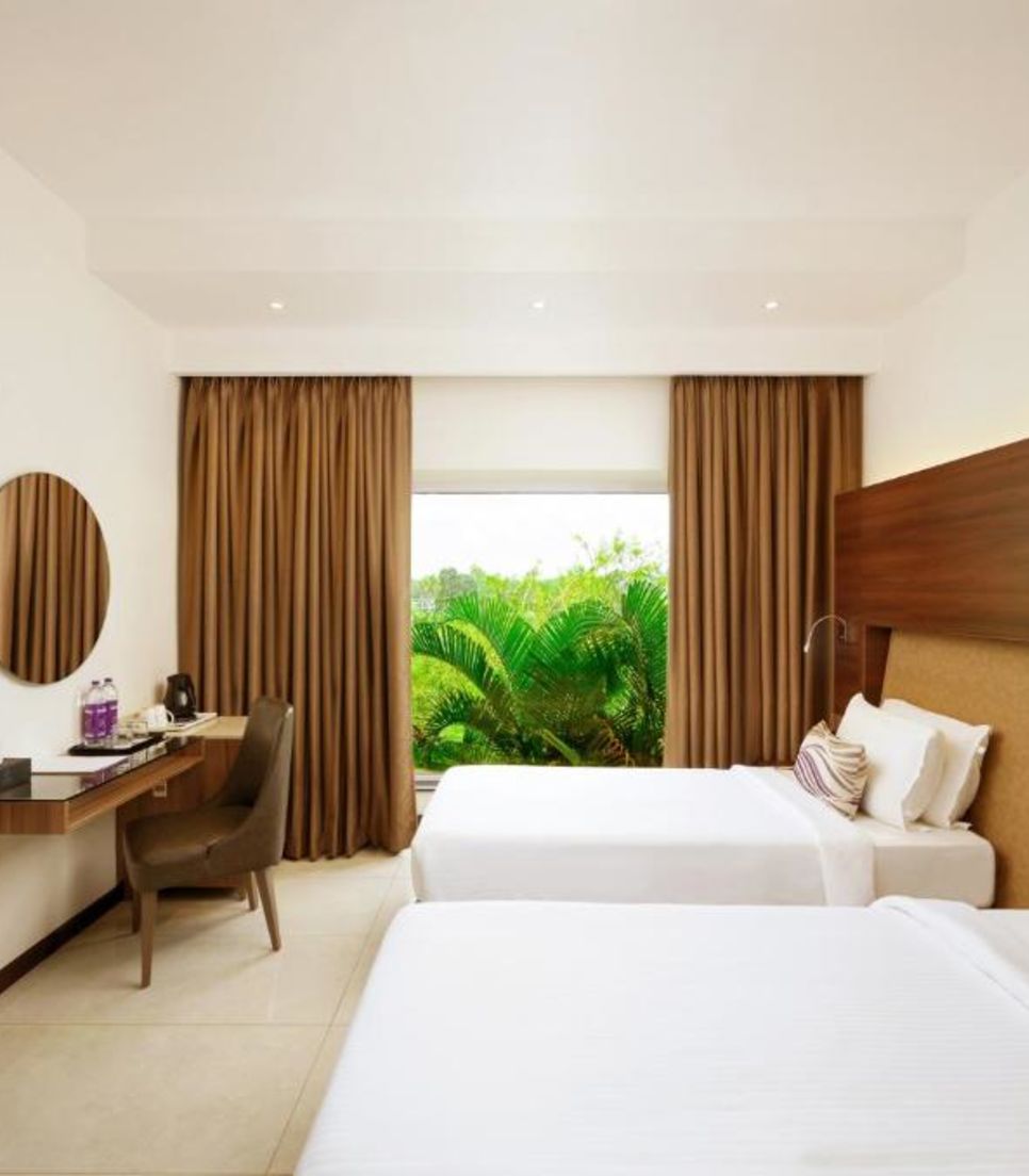 A boutique airport hotel that's conveniently located for the following day's tour start