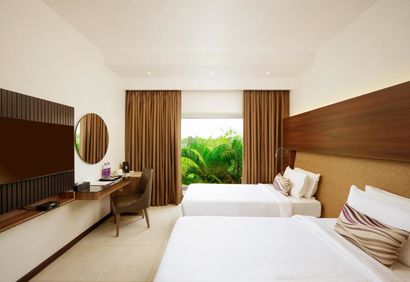 Flora Airport Hotel