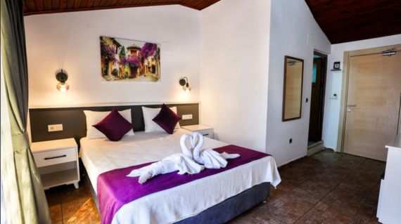 Spend the last two nights at this welcoming and relaxing hotel