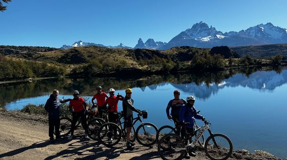 Enjoy cycling with (new) friends