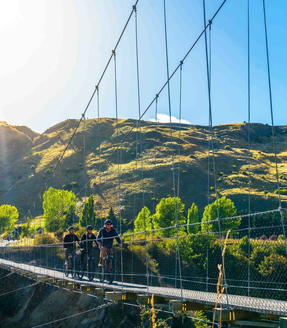 Experience the beauty of the Gibbston Valley