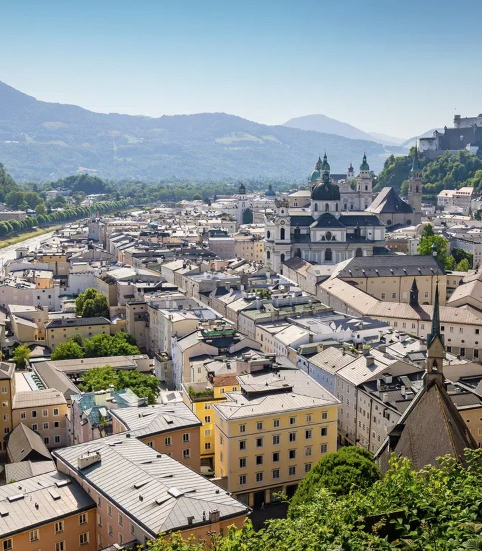 Discover countryside and town views in lovely landscapes