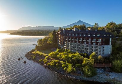 Park Lake Luxury Hotel