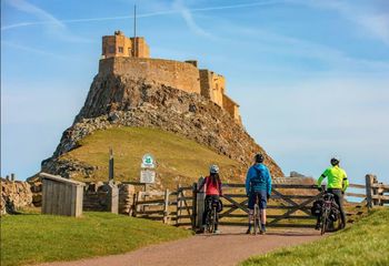 UK Family Cycle Tour – Northumberland Coast Ride