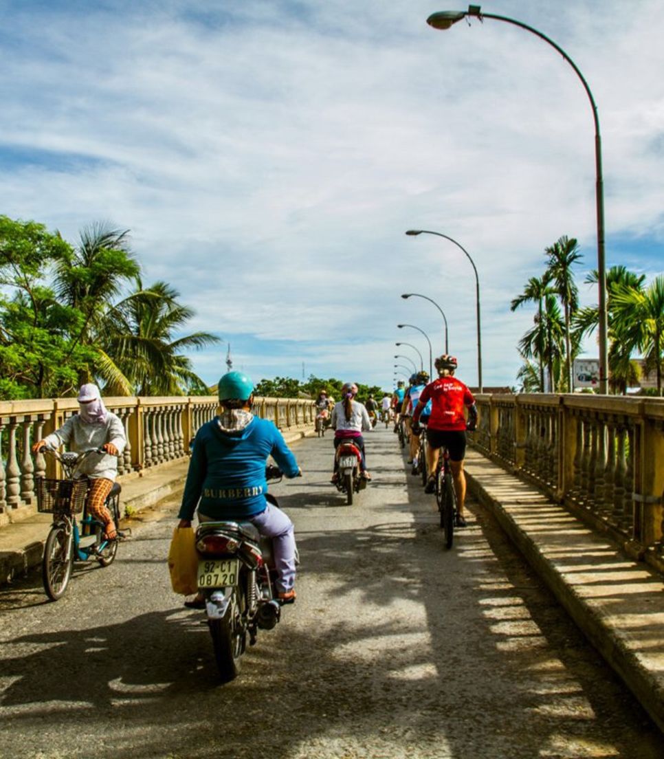 Go around Vietnam in the best way possible – on bicycles!