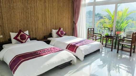 The Sunset Boutique Hotel offers beautiful scenery and natural charm in a clean and very comfortable environment
