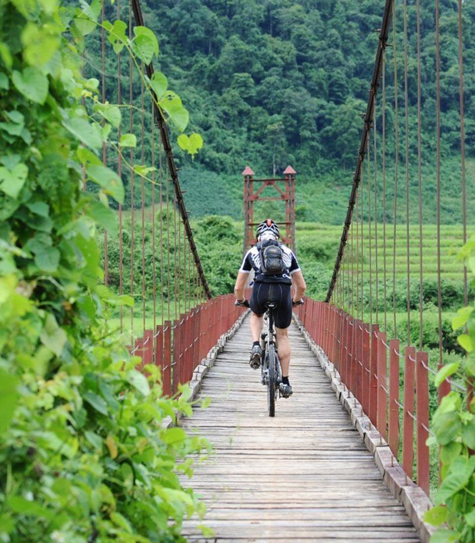 It's a tough ride but spectacular throughout, taking in plantations, rice paddies, valleys and villages and, of course, the sublime mountains