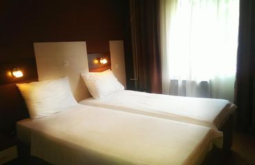 Hotel twin room