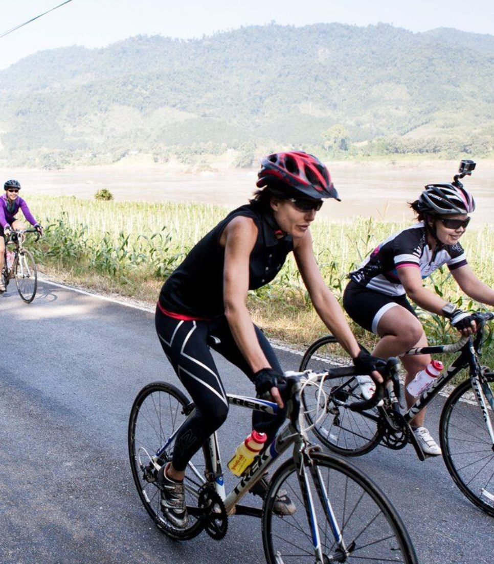 Get the competitive juices flowing as you flourish in a group ride and push yourself to achieve new riding goals