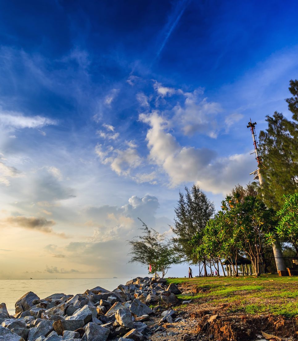 You'll finish the ride with a coastal view here at Saphan Hin, a park used by the locals
