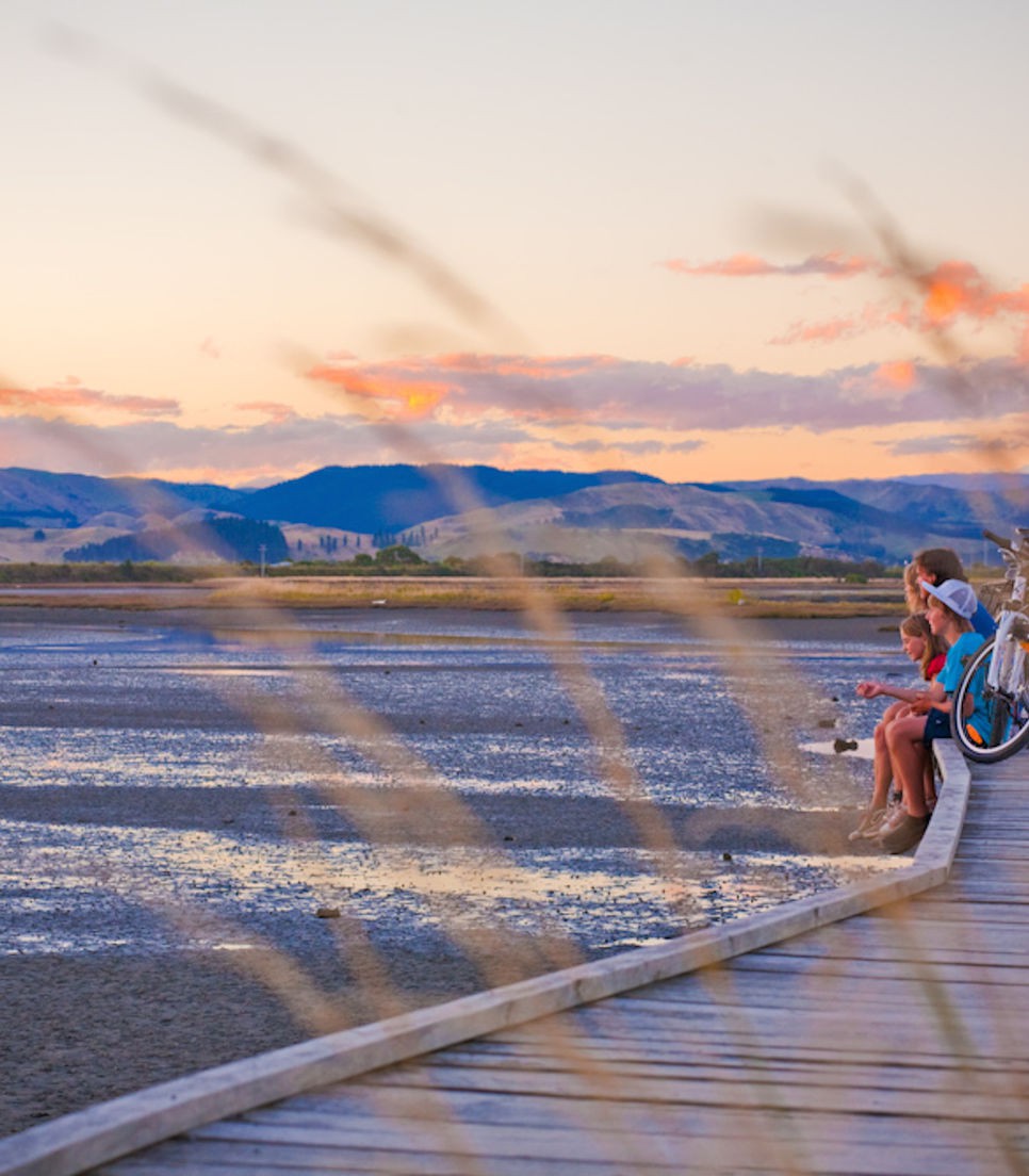 This spectacular region will continually supply breathtaking scenery and you'll have a wonderful experience cycling Hawke's Bay