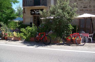 Osteria with bikes outside