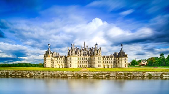 On day 6 you'll visit this magnificent medieval chateau, a UNESCO heritage site and a beautiful sight to behold