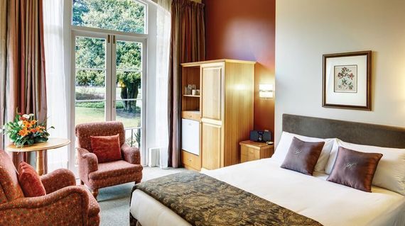 Relax at the exquisite Heritage hotel with fantastic facilities, comfortable rooms and epic views