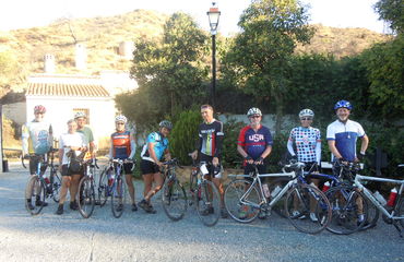 Group of cyclists posing for photo